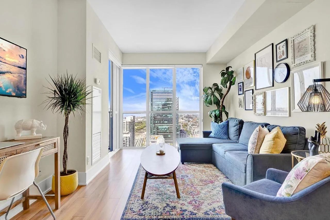 The Diamond Collection - Family Friendly 2 Or 3 Bedroom Suites Toronto Apartament